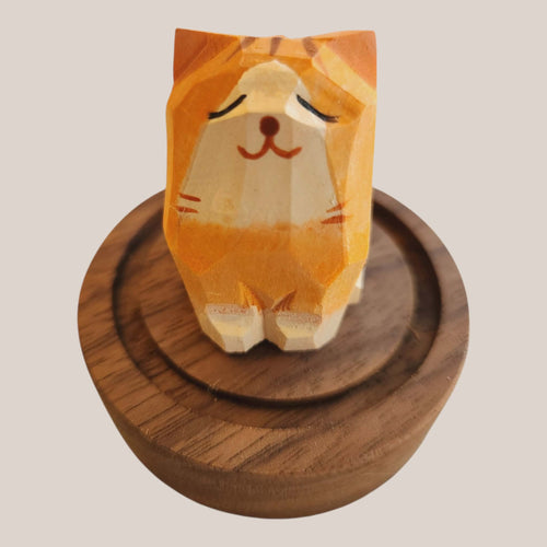 Adorable Wooden Cat Diffuser